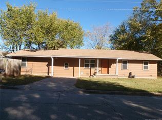 1111 W 24th St, Tulsa, OK 74107