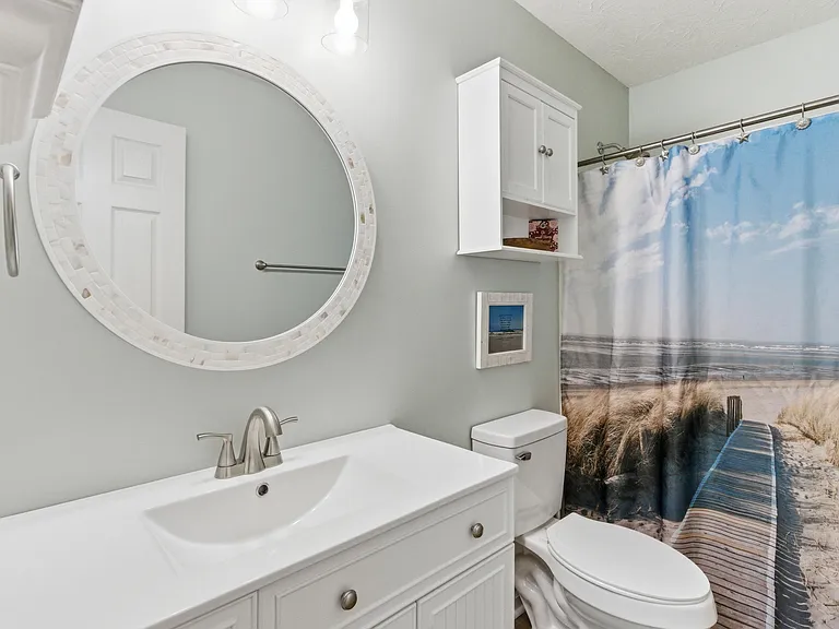 752 Rosslyns Dl — Photo 10