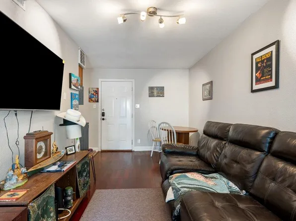 2020 S Congress Ave APT 1122, Austin, TX 78704