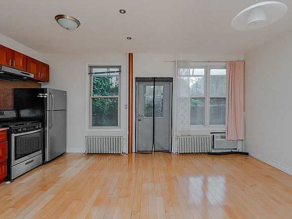 4th image of 36-10 Astoria Blvd S #1F