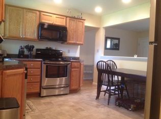 247 Freeman Dr, Saint Louis, MO