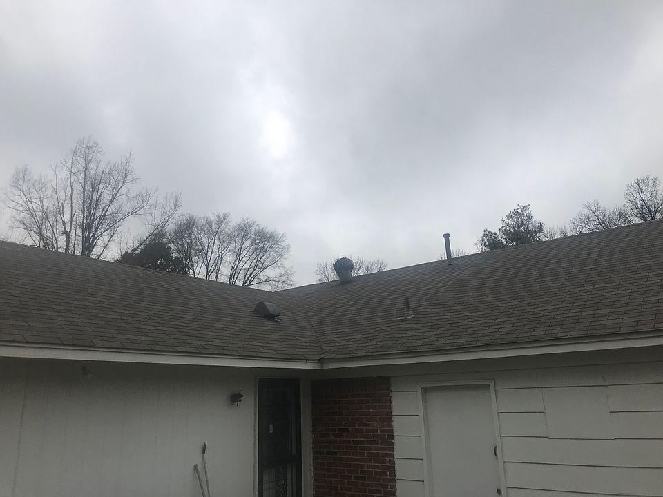 2nd image of 3324 Stella St