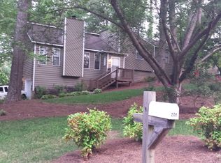 206 Bascomb Springs Ct, Woodstock, GA 30189