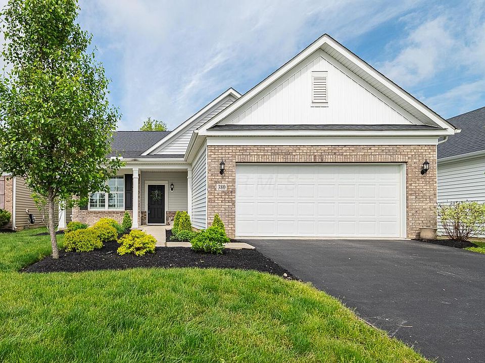 1st image of 380 Stone Quarry Dr