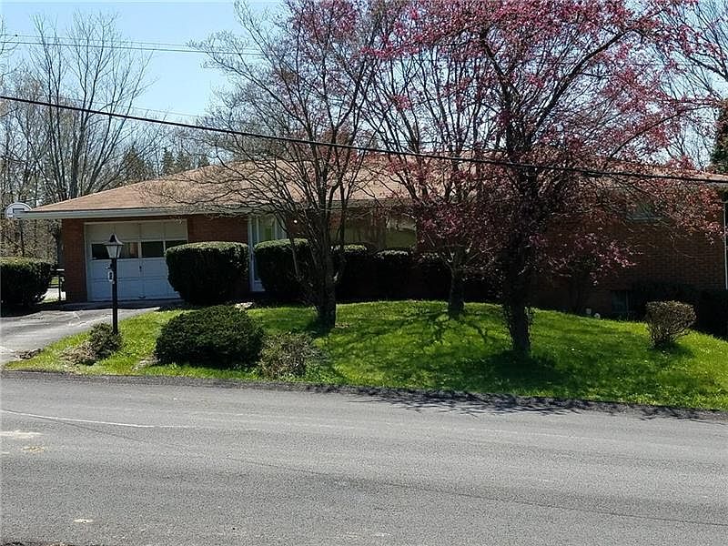 1st image of 139 Shryll Heights Dr