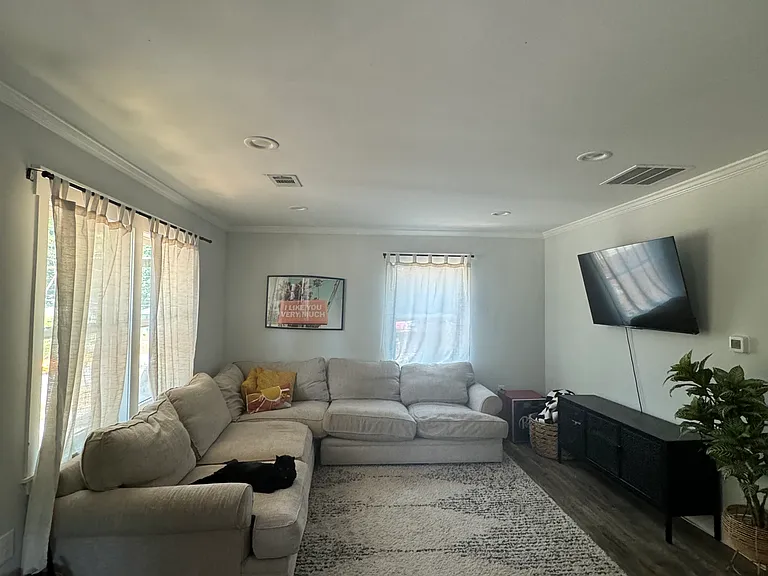 862 Meadow Pl — Photo 8