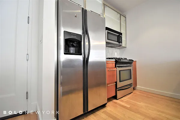 Rented by Bold New York | media 46