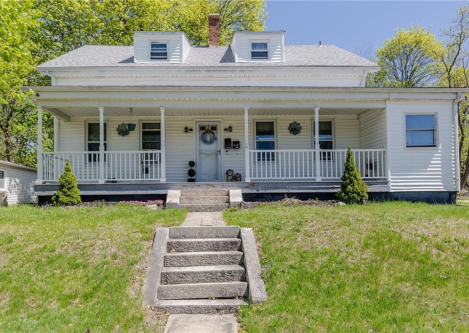 1st image of 253 Waterman Ave