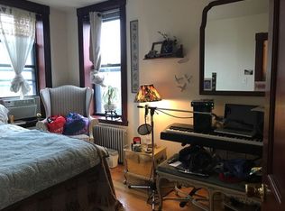 138 Calyer St APT 2R, Brooklyn, NY 11222