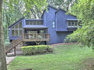 250 Brandenburgh Cir, Roswell, GA 30075