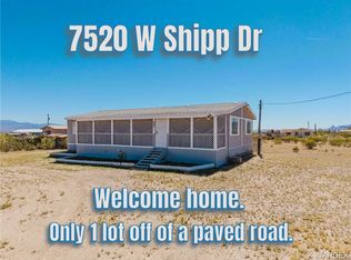 7520 W Shipp Dr, Golden Valley, AZ 86413