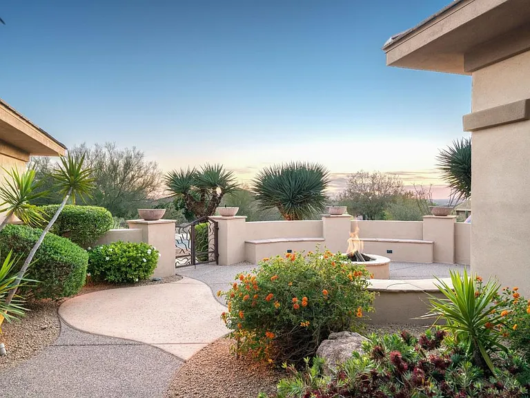 11416 E Autumn Sage Dr — Photo 3