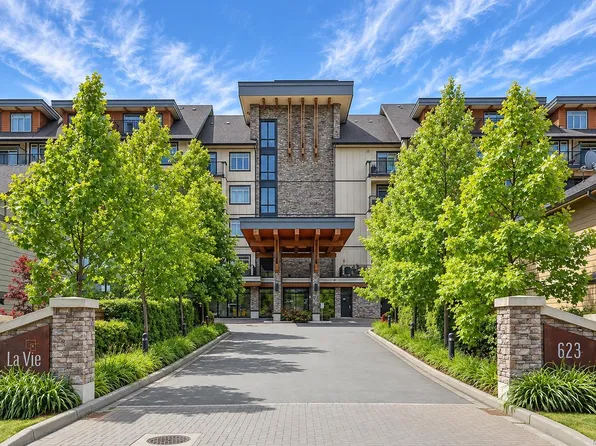 623 Treanor Ave #406, Langford, BC V9B 0B1