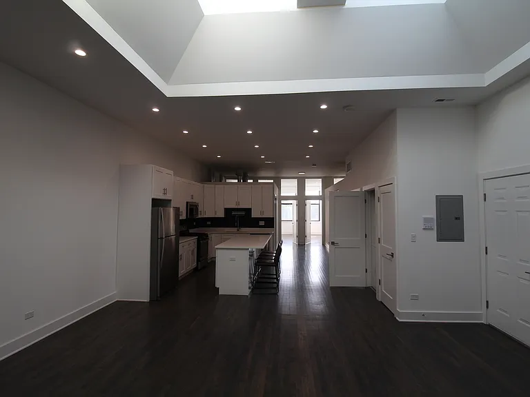 1474 N Milwaukee Ave #3F — Photo 13