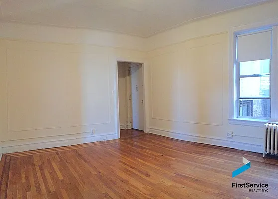 Rented by FirstService Realty (legacy) | media 14