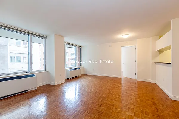 Rented by Mirador Real Estate | media 33