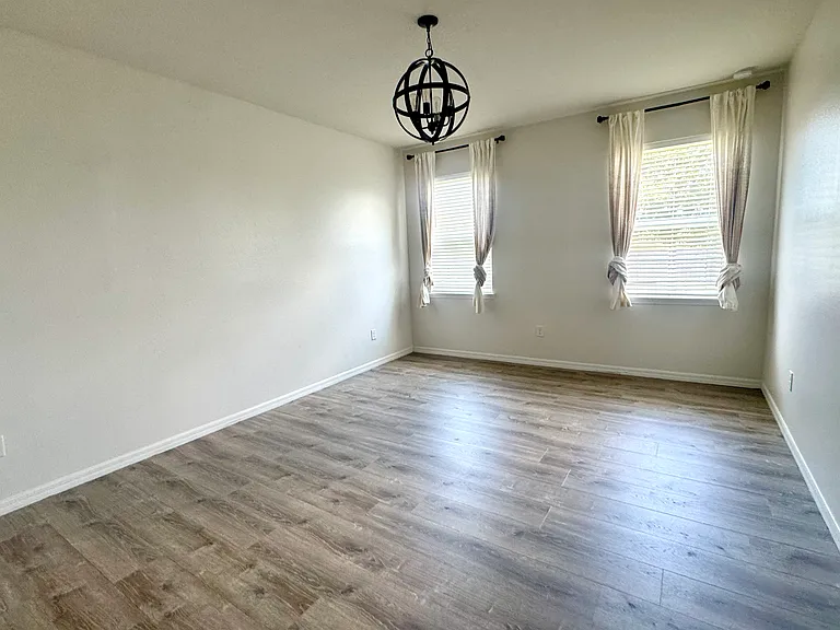 11321 Leland Groves Dr — Photo 26