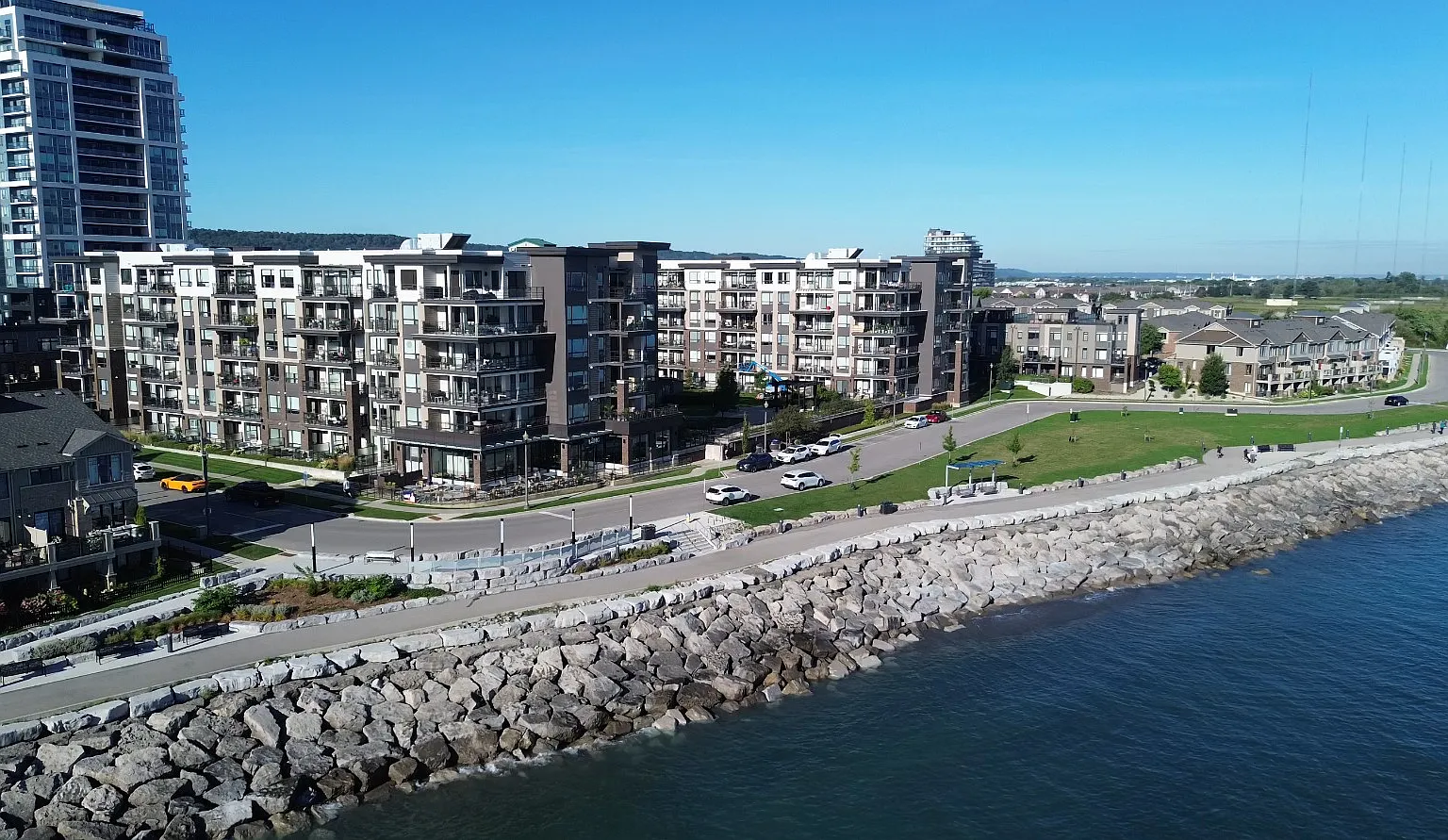1 bed, 700 sqft, $2,250 — Photo 1