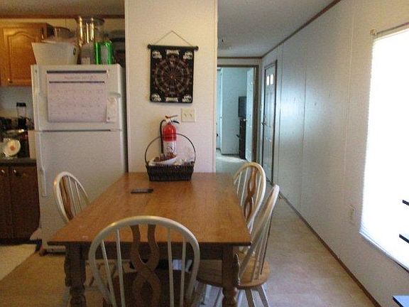 4th image of 3066 SW 52nd Ter
