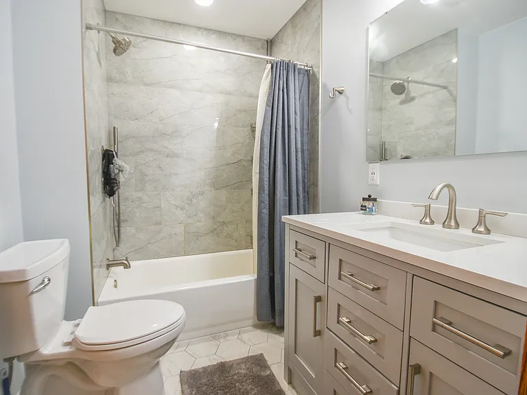 912 Miller Dr — Photo 15