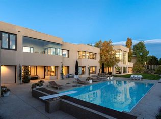 25102 NE Lower Springbank Rd, Rocky View County, AB T3Z3J9