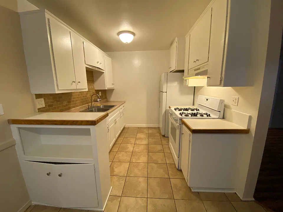 1328 Randy St #C