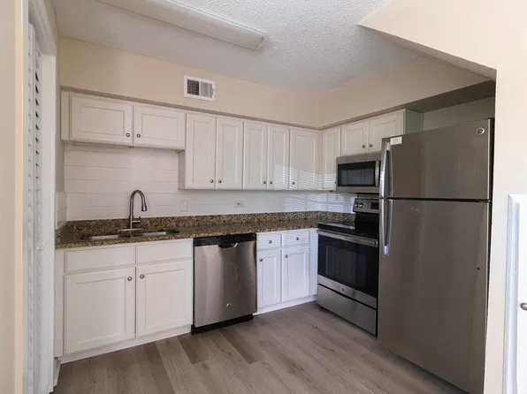 701 Osage Ave APT 5, West Columbia, SC 29169