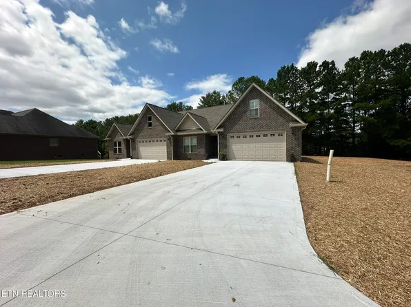 370 Cromwell St, Harrogate, TN 37752