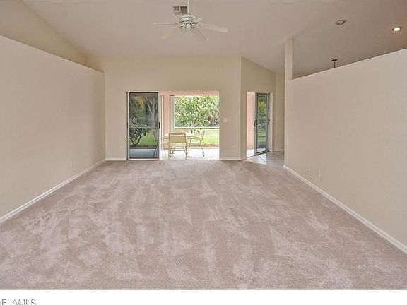 4th image of 17206 Castleview Dr
