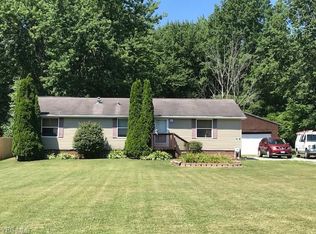 1096 Broadview Rd, Tallmadge, OH 44278