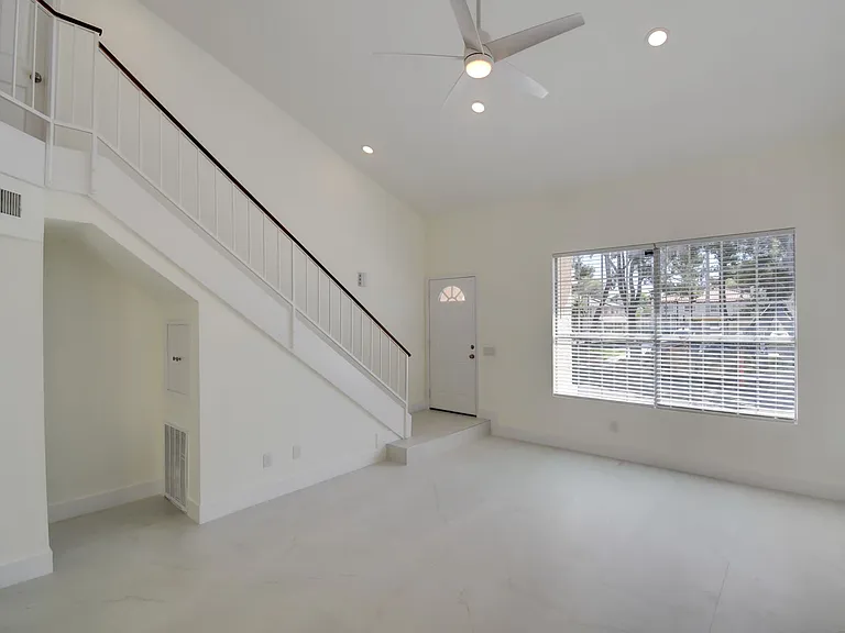 105 Gooseberry Ln — Photo 14