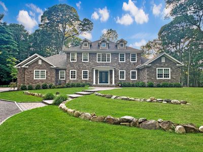33 Bacon Road, Saint James, NY, 11780