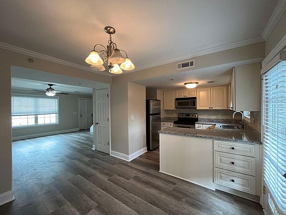4th image of 34 Villa Ct SE #34