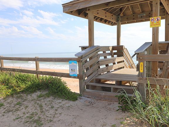 3rd image of 2470 Ocean Shore Blvd #1100