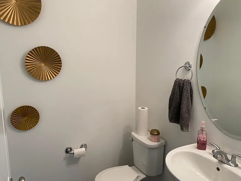 204 Faulk Dr — Photo 9