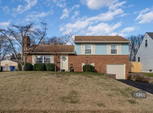 1302 Carbone Dr, Columbus, OH 43224