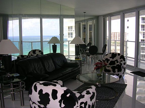 5th image of 16445 Collins Ave APT 1724