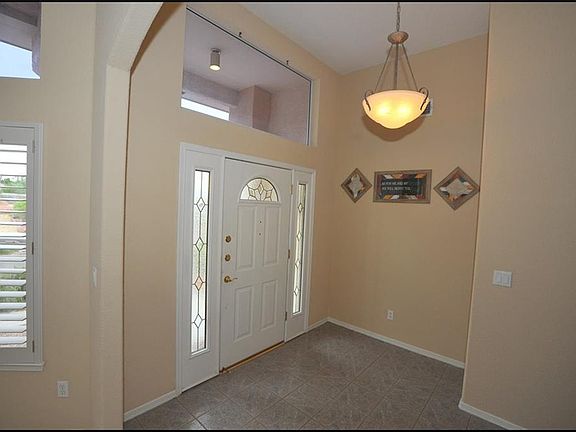 2nd image of 6009 Ojo De Agua Dr