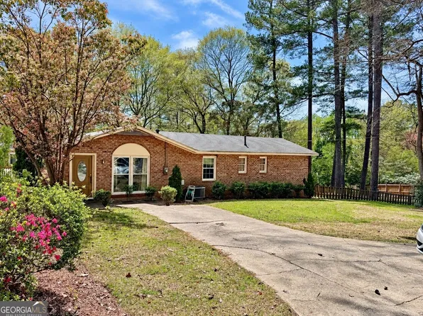 1945 Harts Mill Rd, Atlanta, GA 30341