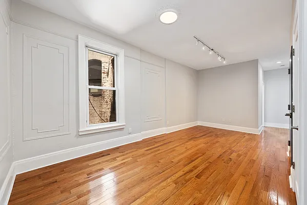 Rented by Corcoran | media 12