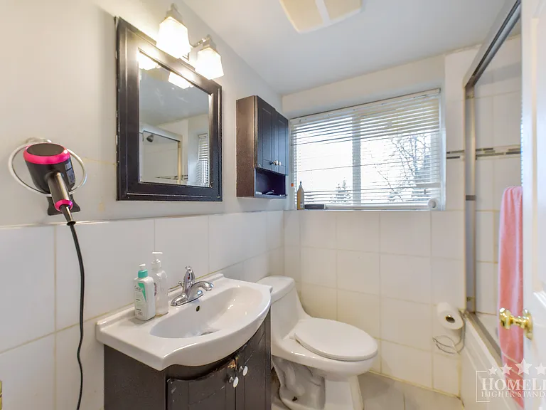 7437 Garfield Dr — Photo 11