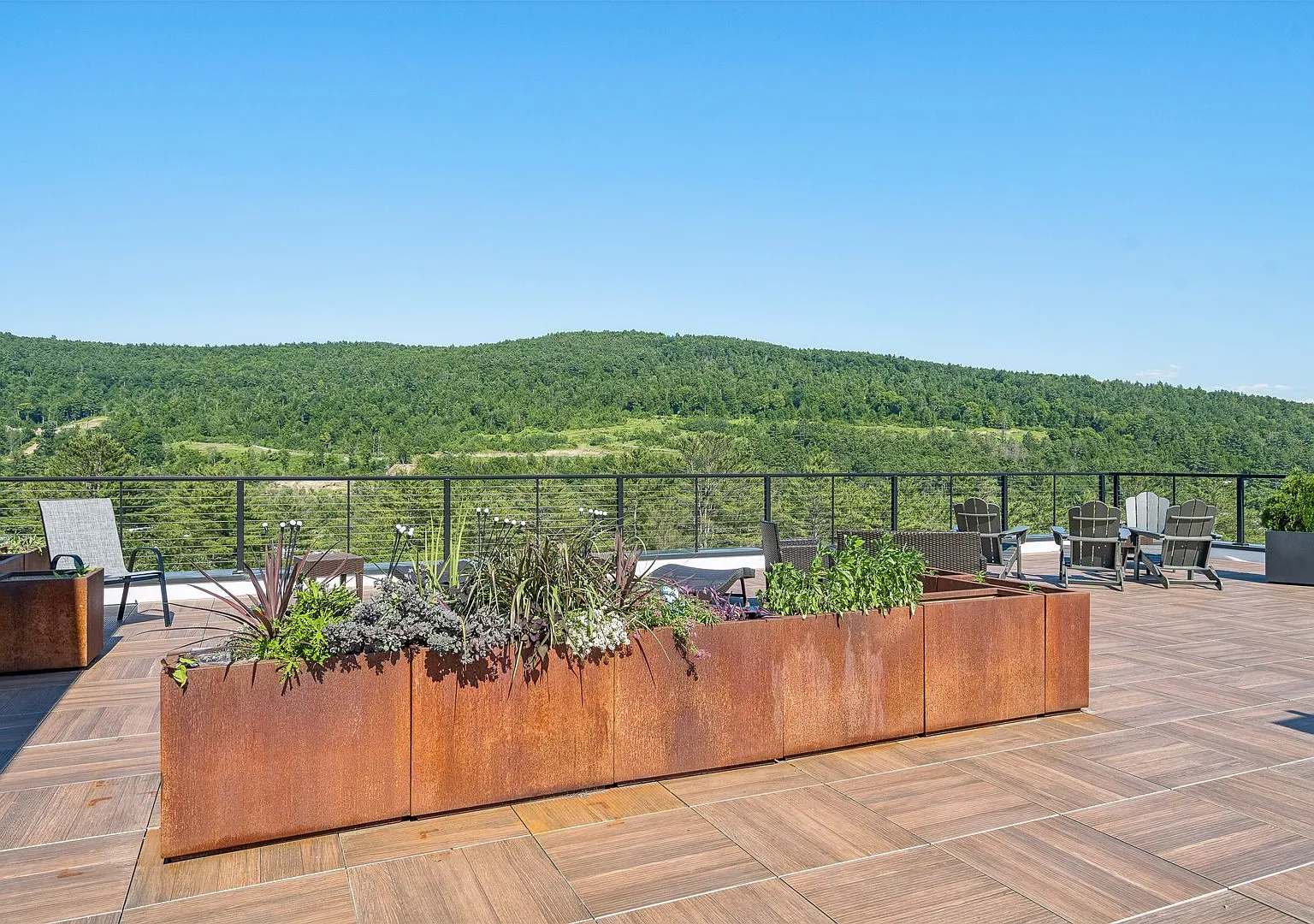 2 Bedroom Condo at Treetops — Photo 3