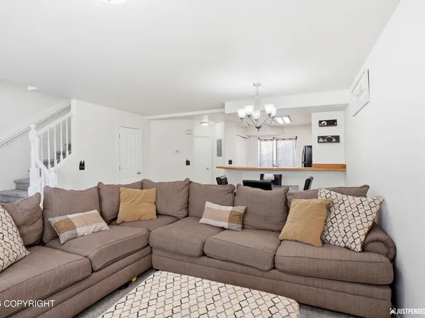 154 Rusty Allen Pl #18, Anchorage, AK 99504