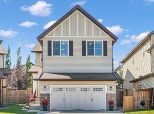 59 E Sage Hill Grn NW, Calgary, AB T3R 0H2