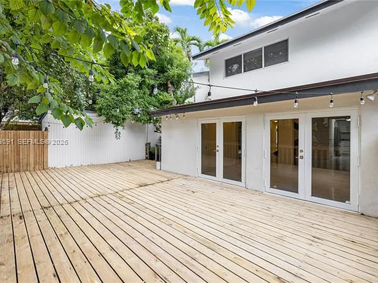 3056 Shipping Ave #Townhouse 2 — Photo 18