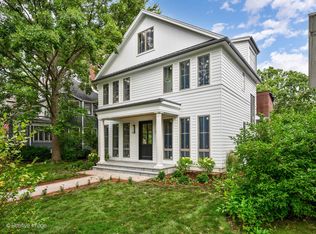 706 Washington Ave, Wilmette, IL