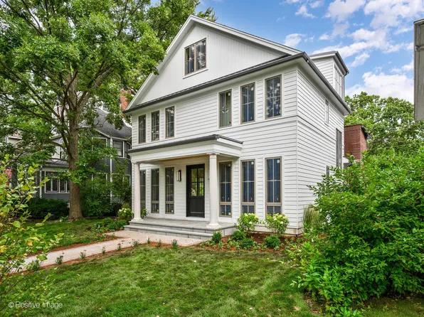 706 Washington Ave, Wilmette, IL 60091