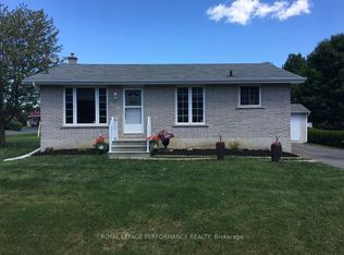3013 Johnston Ave, Cornwall, ON K6K1G8