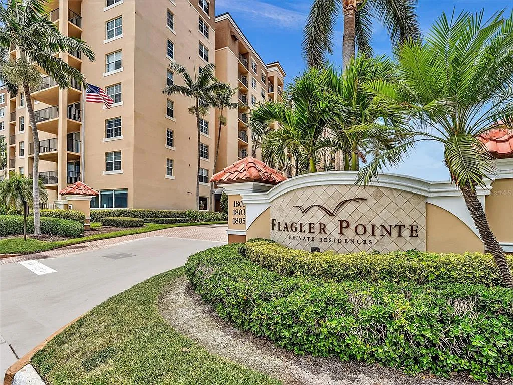 2 bed, 1.0 bath, 995 sqft, $2,750 — Photo 2