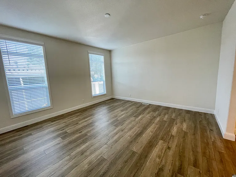 3595 Santa Fe Ave #227 — Photo 17